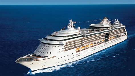 Ship Tour: Royal Caribbean's "Brilliance of the Seas" - YouTube