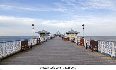 1,083 Llandudno pier Images, Stock Photos & Vectors | Shutterstock