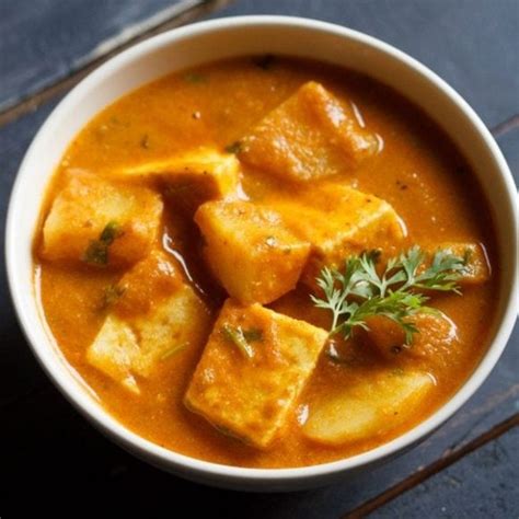 Aloo Paneer Recipe » Dassana's Veg Recipes