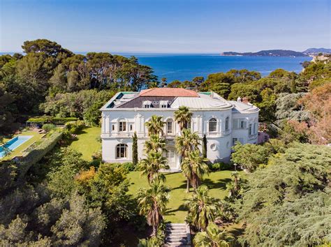 Luxury sea front villa in full board on the French Riviera - Homanie