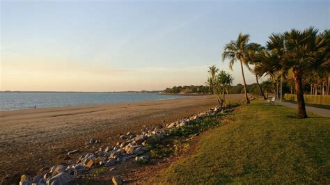 Mindil Beach, Darwin, Australia | Beach, Country roads, Travel