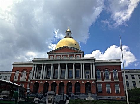 The Massachusetts State House , Boston | Crowning gold dome,… | Flickr