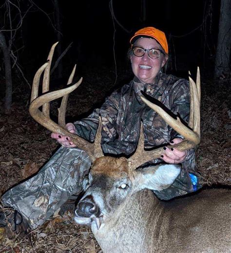 NC hunter kills giant 10-point buck - Carolina Sportsman