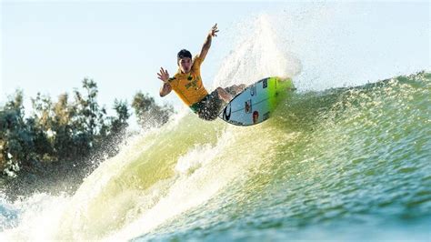 Gabriel Medina Wins The 2018 Surf Ranch Pro | Team News | Rip Curl - Rip Curl