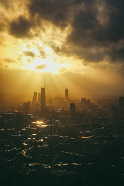 London Skyline - Photorator