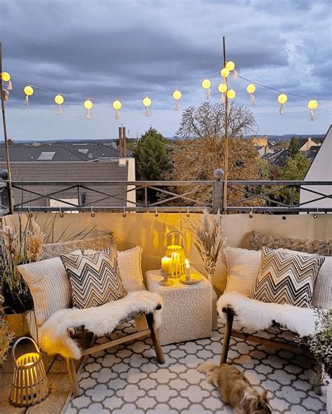 10 Unique Balcony Lighting Ideas - Balcony Boss