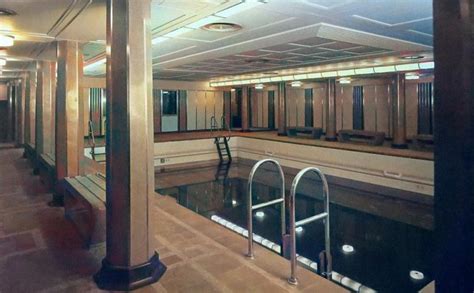 RMS Queen Mary's Swimming Pool - Real Photos, Design Features - and Deaths! - Emma Cruises