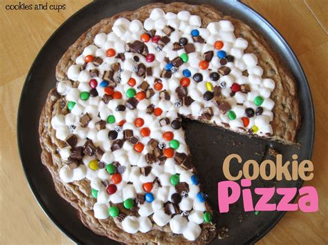 25+ bästa Candy pizza idéerna på Pinterest | Dessertpizza, Bucketlists ...