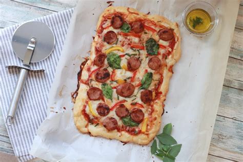 Easy, Low Calorie Pizza Dough - Carefree Mermaid