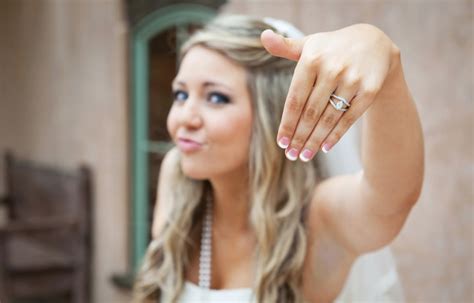 Put A Ring On It Bridal Shower Game (2 Ways to Play) | Bridal Shower 101