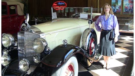 A Tour Through "America's Packard Museum" - YouTube