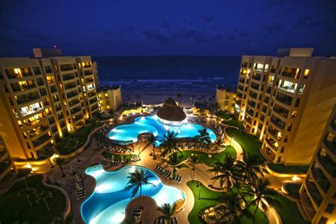 The Royal Sands Cancun - We Review Resorts