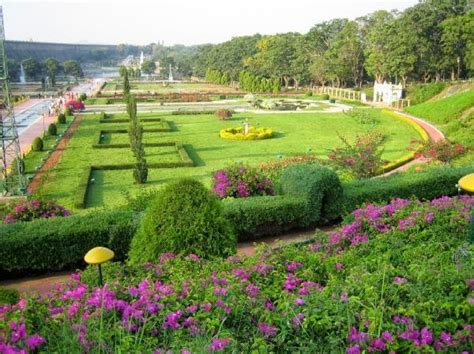 Discover India: Brindavan garden, Mysore, Karnataka , India