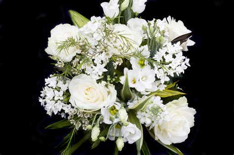 Overhead View of White Bouquet on Black Background-9101 | Stockarch ...