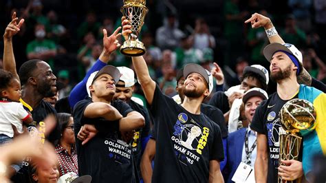 Finale NBA 2022 : Golden State sacré champion pour la septième fois ...