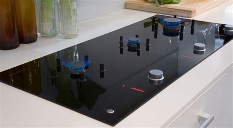 Best of both worlds: Gas-in-glass cooktop - CNET