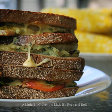 A Little Bit Crunchy A Little Bit Rock and Roll: Grilled Sweet Onion ...