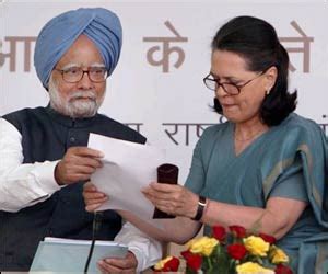 Sonia-Manmohan debate useless, says Congress; hasn’t delivered, charges ...