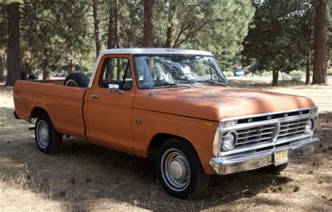 1974 Ford F-100 Custom VIN: F10YRS81181 - CLASSIC.COM