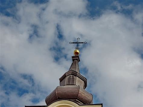 Free picture: architecture, building, religion, monastery, residence, church, old, cross