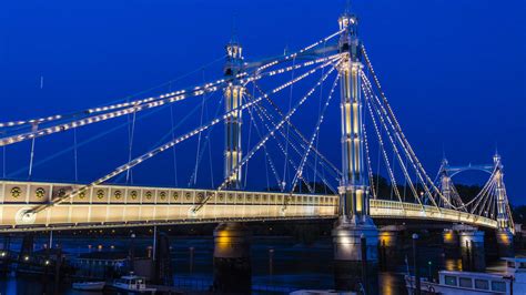 London Albert Bridge Lights at Blue Hour | Albert Bridge is … | Flickr