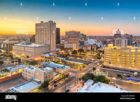 Skyline city el paso evening hi-res stock photography and images - Alamy