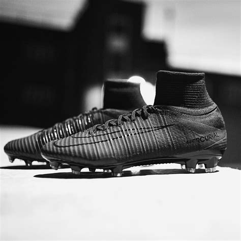 58.4k Likes, 292 Comments - @soccerbible on Instagram: “All black ...