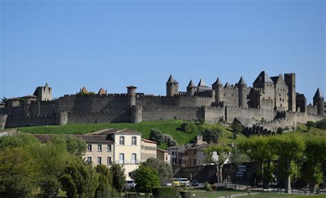 Canal du Midi by bike from Toulouse to Carcassonne - short stages