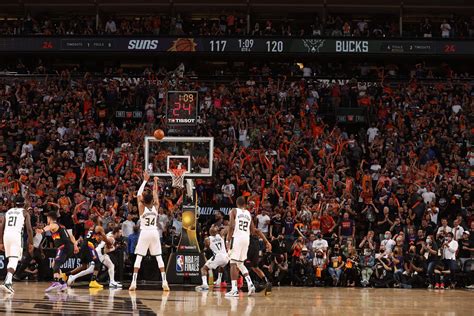 How Giannis Antetokounmpo stayed in the moment after missed free throws ...