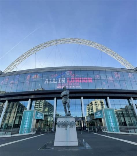 Wembley Stadium Tours Review 2024 → Unlock Your Stadium Tour Experience