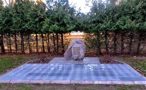 Evergreen Cemetery Potter's Field Memorial dedication set in Oconto