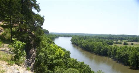 Jim Long's Garden: Daylily Days & the Osage River