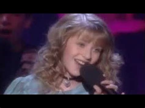 Christina Aguilera: "I Have Nothing" (Live at The Mickey Mouse Club ...