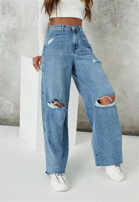 Blue Knee Rip Baggy Boyfriend Jeans | Missguided