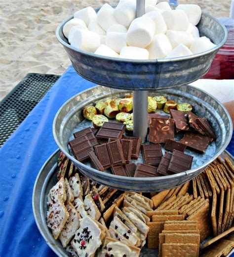 Smores setup for beach bonfire or changa pit. | Birthday party snacks ...