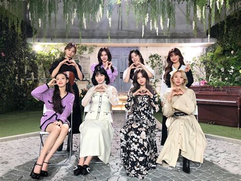 TWICE's 'LIKEY' MV Reaches 500 Millions Views on YouTube | KpopStarz