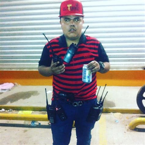 Él es el famoso "Pirata de Culiacán", el joven que se ha vuelto muy popular – Zona Mix