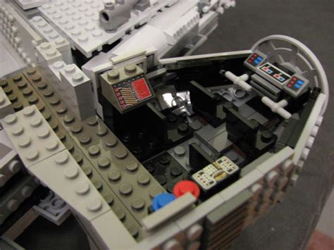 Star Wars LEGO Millennium Falcon with Full Interior | Gadgetsin