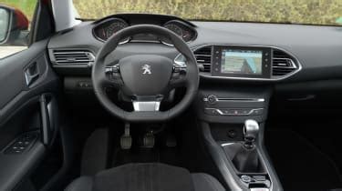 Peugeot 308 SW estate 2014 first drive pictures | Auto Express