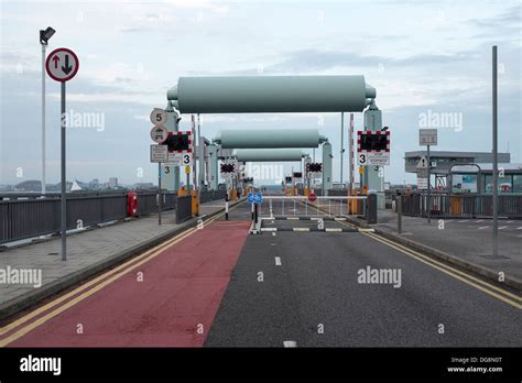 Cardiff Bay Barrage Stock Photo - Alamy