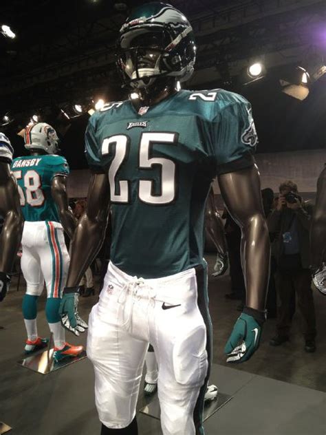 Eagle Gallery: Philadelphia Eagles Uniforms