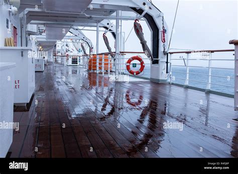 MS Magellan Cruise Ship Deck Stock Photo - Alamy