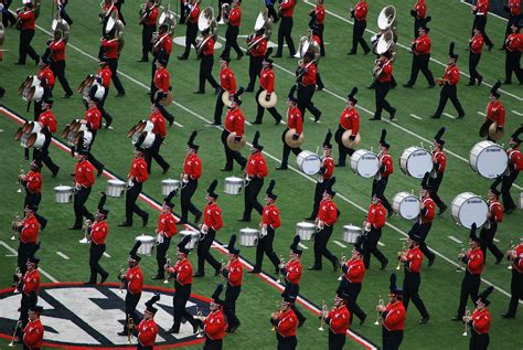 Benefits of Hiring Marching Band Members | interviewstream