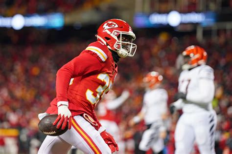 KC Chiefs Give Final Week 4 Injury Updates on Nick Bolton and Jaylen Watson - Sports Illustrated ...