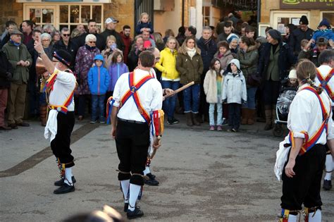 Enjoy your time with beautiful places: Morris dance - a traditional ...