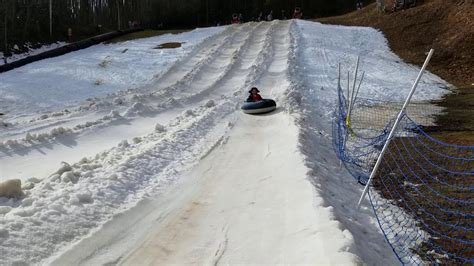 Charlie goes snow-tubing (Maggie Valley, NC) - YouTube