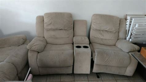 Sala Sillones Reclinables 3 Y 2 Mecedora Con Revistero - $ 10,000.00 en Mercado Libre