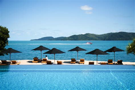 QUALIA RESORT | THE TIA FOX