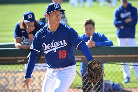 Dodgers' Yoshinobu Yamamoto: Contract, stats ahead of MLB debut