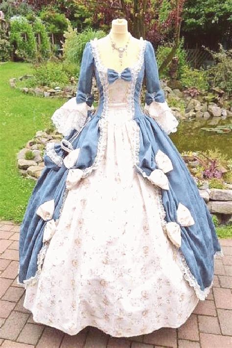 Rococo costumecostume | Old fashion dresses, Historical dresses, Fairytale dress